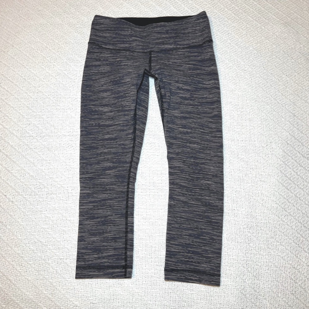 Lululemon Y2K Low Rise Capri Leggings Space Dye Heathered Black Grey Size 4
